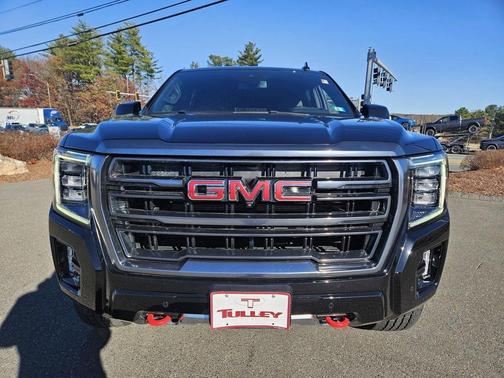 2024 GMC Yukon XL AT4