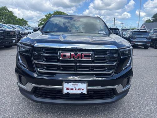 Black 2026 GMC Acadia Elevation