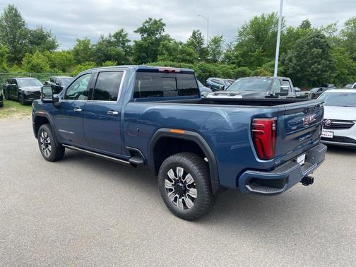 2025 GMC Sierra 2500 Denali