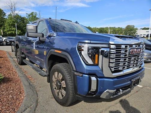 2025 GMC Sierra 2500 Denali
