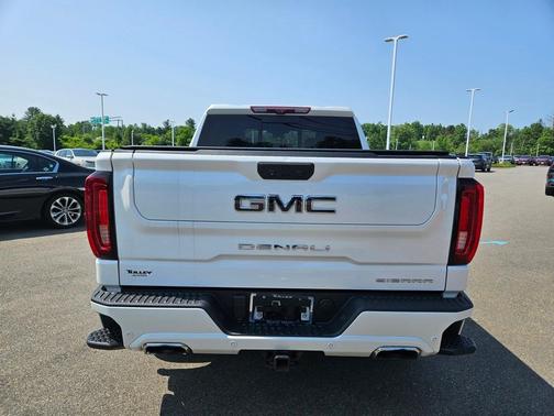 2022 GMC Sierra 1500 Denali Ultimate