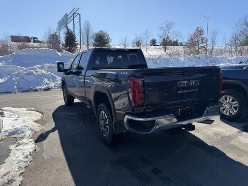 2026 GMC Sierra 2500 SLT