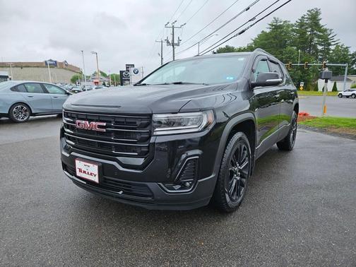 2022 GMC Acadia SLT