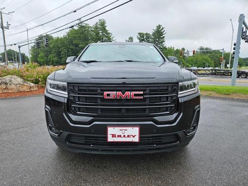 2022 GMC Acadia SLT