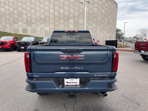 2025 GMC Sierra 2500 Denali