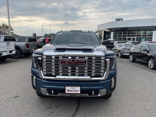 2025 GMC Sierra 2500 Denali
