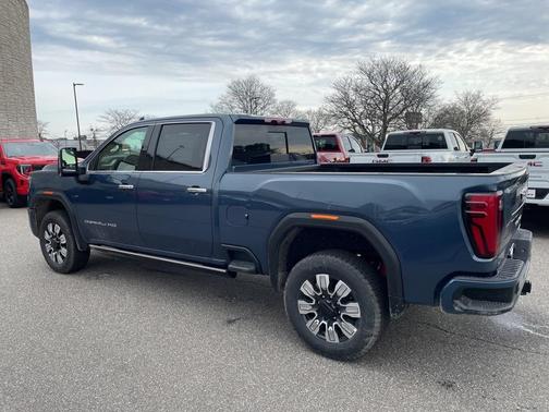 2025 GMC Sierra 2500 Denali