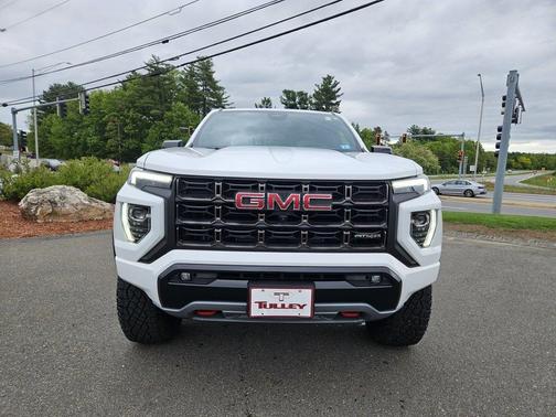 2024 GMC Canyon AT4X