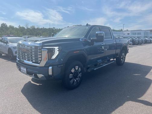 2025 GMC Sierra 2500 Denali