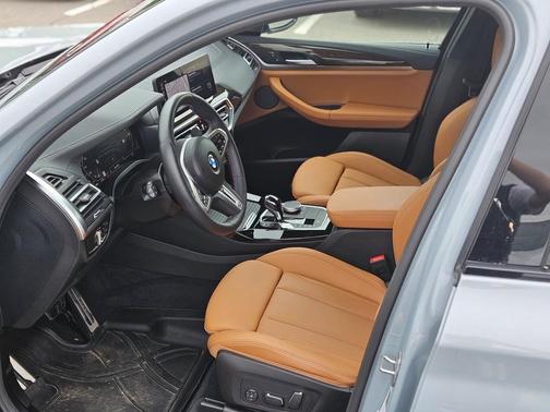 2024 BMW X3 M40i