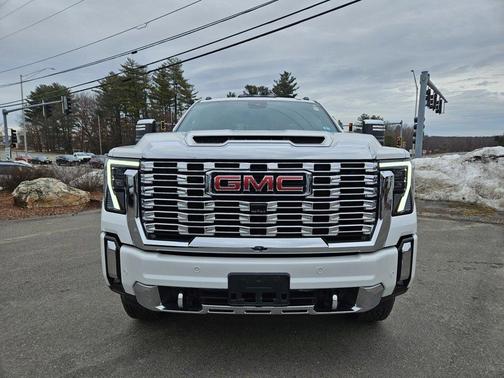 2024 GMC Sierra 2500 Denali