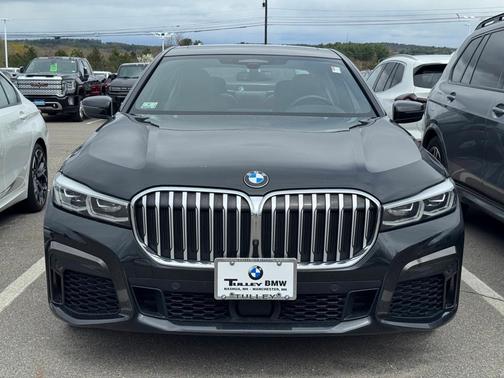 2022 BMW 750 i xDrive