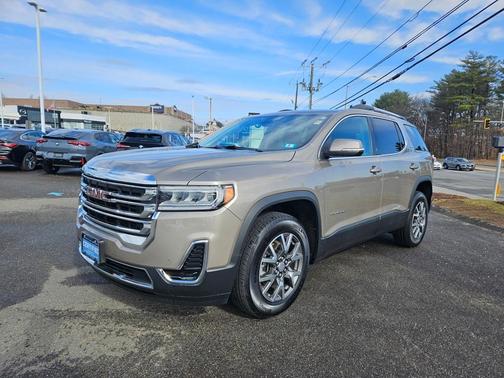 2022 GMC Acadia SLE