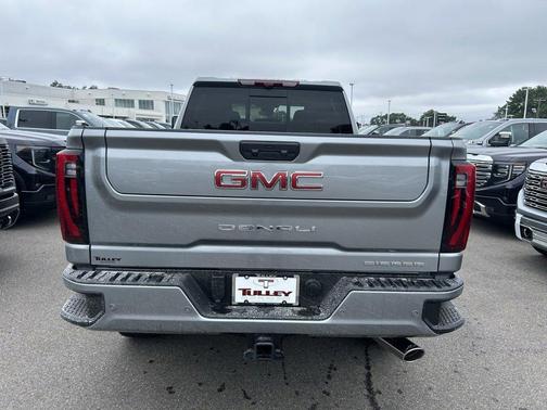 2025 GMC Sierra 2500 Denali