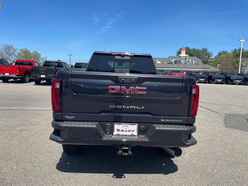 2025 GMC Sierra 2500 Denali