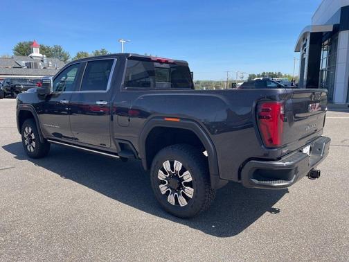 2025 GMC Sierra 2500 Denali