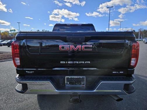 2022 GMC Sierra 2500 SLE