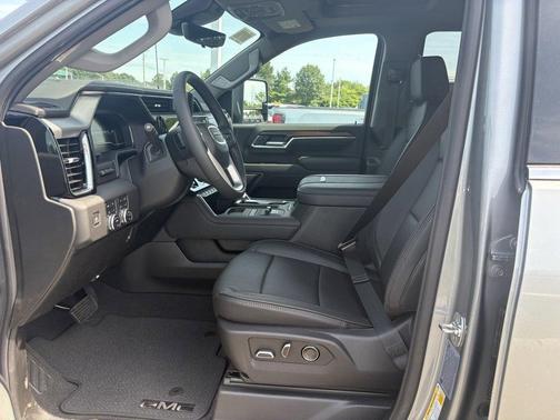 2025 GMC Sierra 2500 Denali
