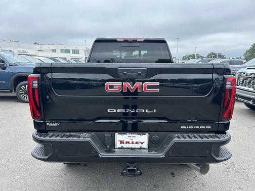 2025 GMC Sierra 2500 Denali