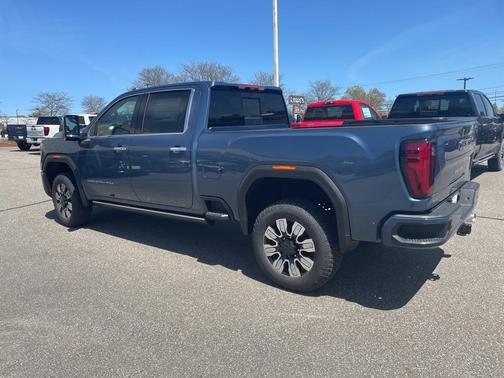 2025 GMC Sierra 2500 Denali