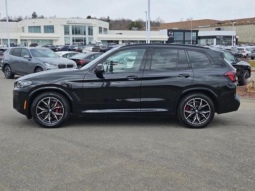 2024 BMW X3 M40i