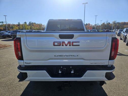 2023 GMC Sierra 2500 Denali