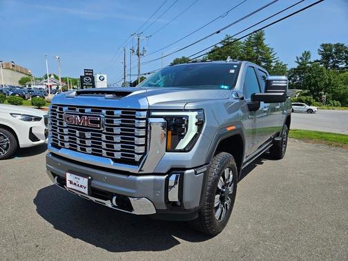 2024 GMC Sierra 2500 Denali