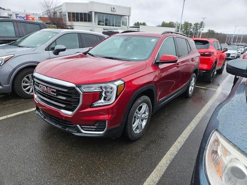 2023 GMC Terrain SLE