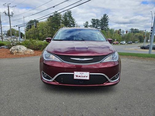 2018 Chrysler Pacifica Touring-L