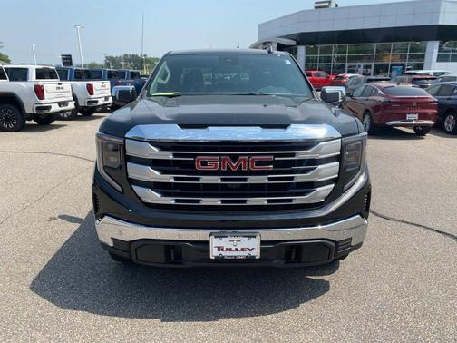 2025 GMC Sierra 1500 SLE