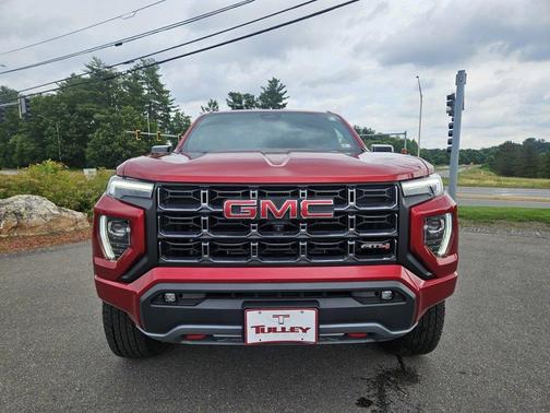 2023 GMC Canyon AT4