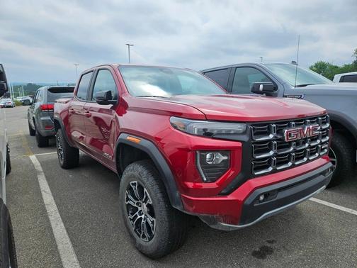 2023 GMC Canyon AT4