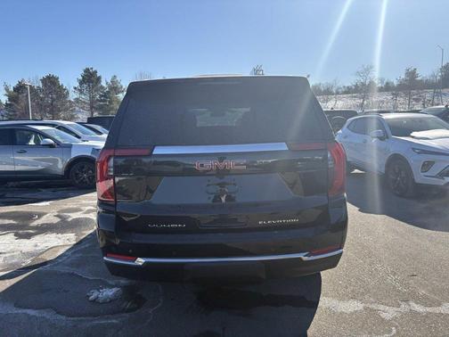 2026 GMC Yukon Elevation