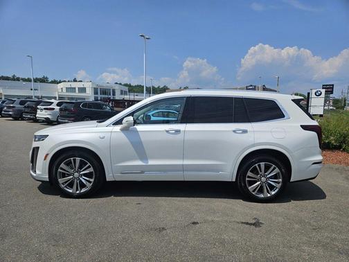 2022 Cadillac XT6 Premium Luxury AWD
