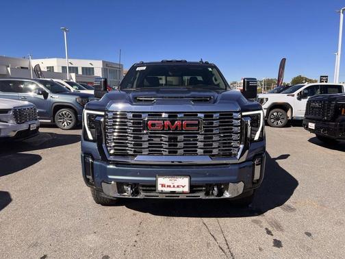 2026 GMC Sierra 2500 Denali