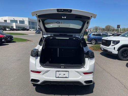 2025 Buick Encore GX Avenir
