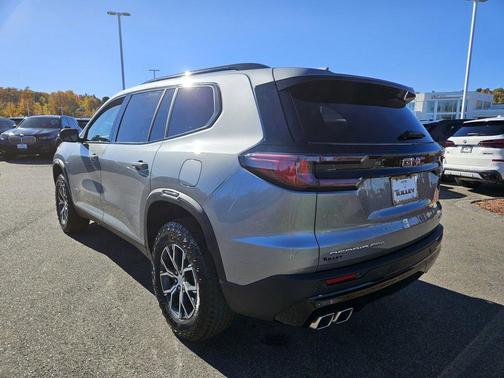 2025 GMC Acadia AT4