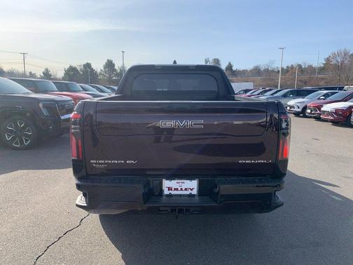 2025 GMC Sierra EV Denali