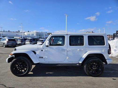 2023 Jeep Wrangler Sahara