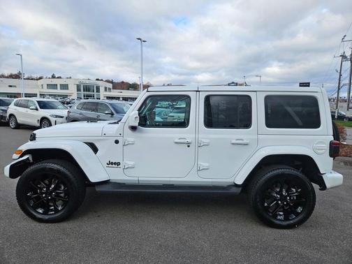 2023 Jeep Wrangler Sahara