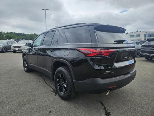 2022 Chevrolet Traverse LS