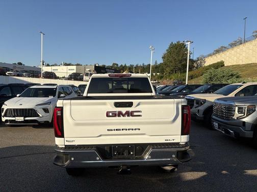 2026 GMC Sierra 2500 SLT