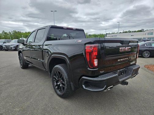 2022 GMC Sierra 1500 Limited Elevation