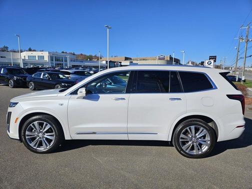 2024 Cadillac XT6 Premium Luxury AWD