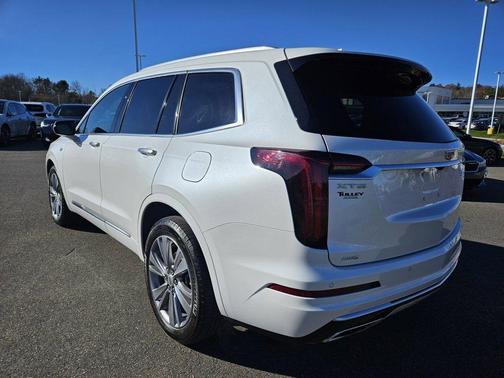 2024 Cadillac XT6 Premium Luxury AWD