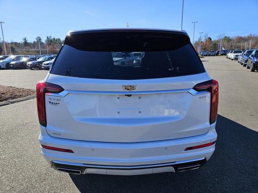 2024 Cadillac XT6 Premium Luxury AWD
