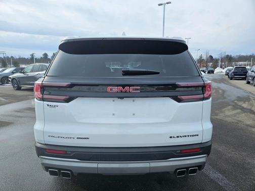 2025 GMC Acadia Elevation