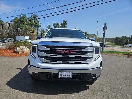 2024 GMC Sierra 1500 SLE
