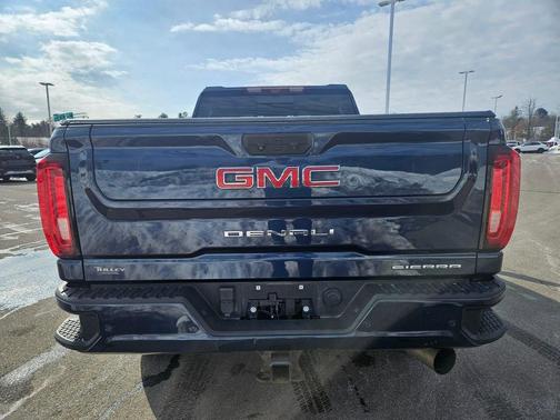 2022 GMC Sierra 2500 Denali