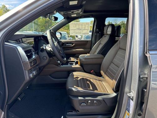 2025 GMC Yukon Denali Ultimate